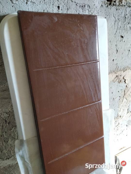 Parapety z konglomeratu marmurowego Bolesławiec