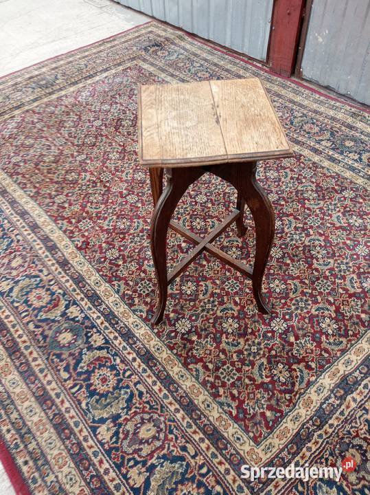 Stolik kwietnik sprzedam Kwietniki Borówno