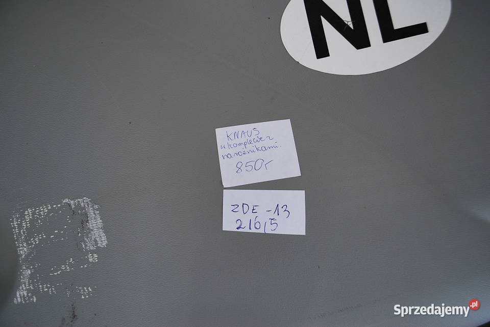 ZDERZAK DO PRZYCZEPY KNAUS NAROŻNIKI