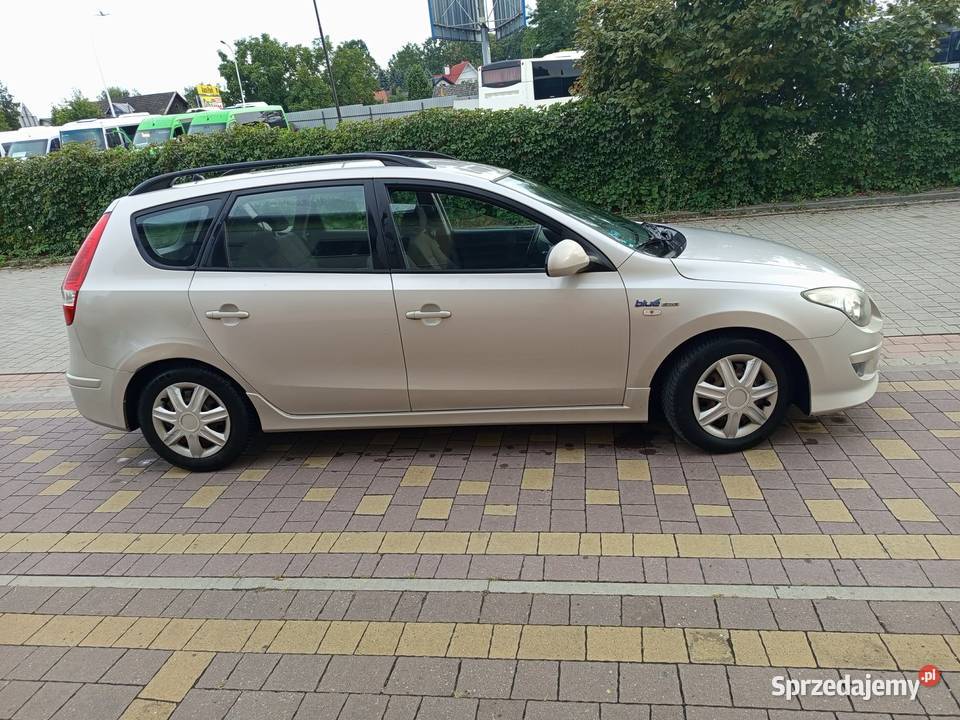 Hyundai i30 2010 16 Crdi nieuszkodzony Tarnobrzeg