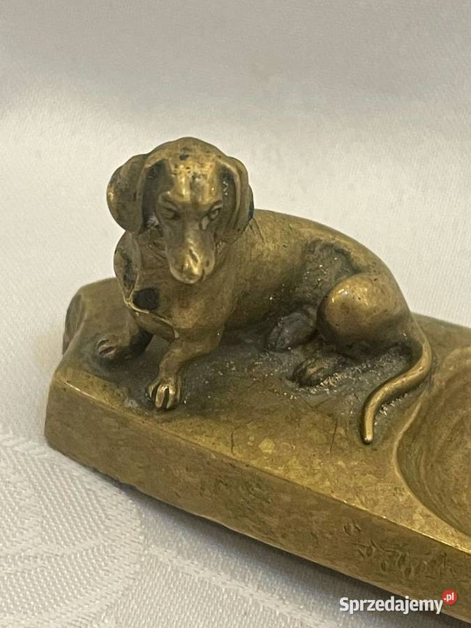 Mosiężna podstawa na pióro z figurką pieska Kraków