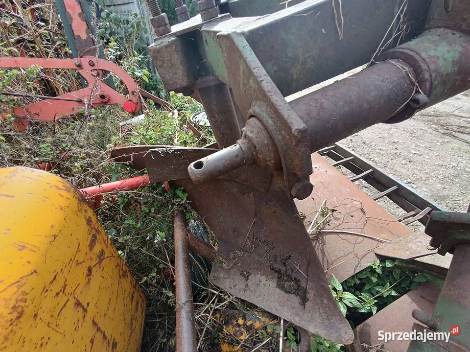 Pług 2 skibowy unia Grudziądz Busko-Zdrój sprzedam