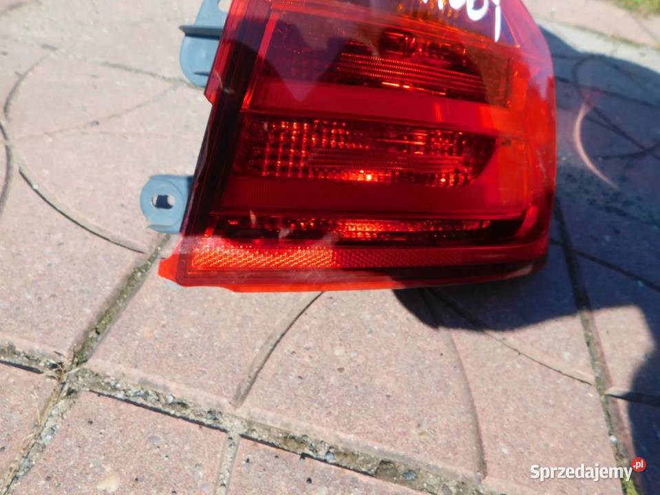 BMW F10 lampa prawa WYSYŁKA osobowe sprzedam