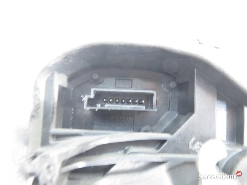 ZAMEK PRAWY TYLNY BMW 1 E87 7167070