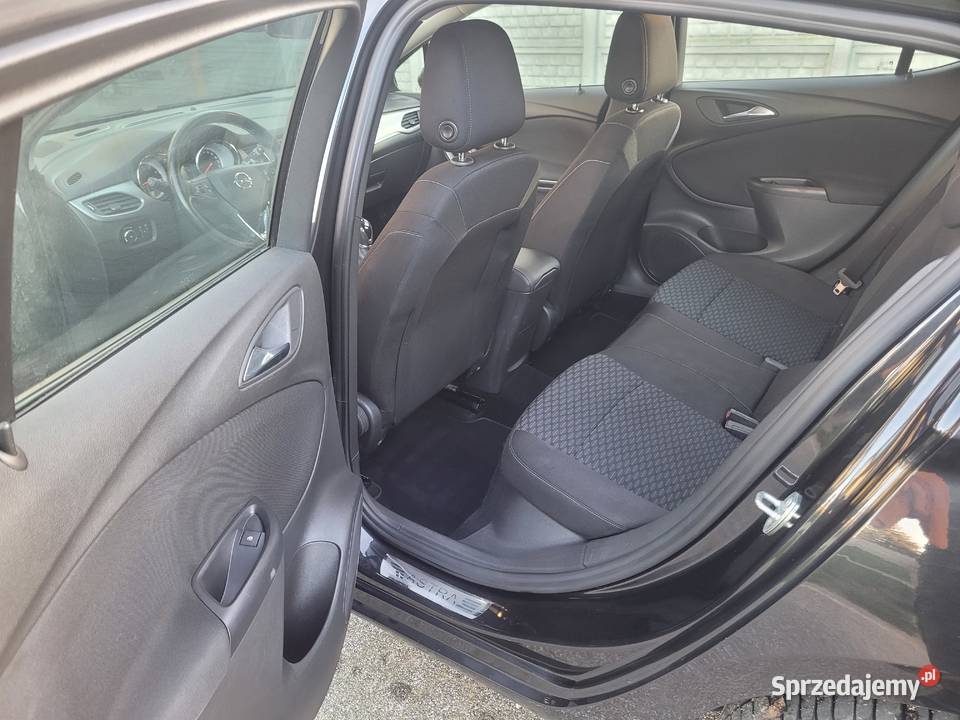 Opel Astra K 14T 125 90000 manualna Astra wielkopolskie Ostrów Wielkopolski