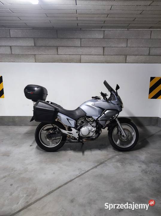 Honda VARADERO 125 XL125V 15 Możliwość jazdy bez Białystok