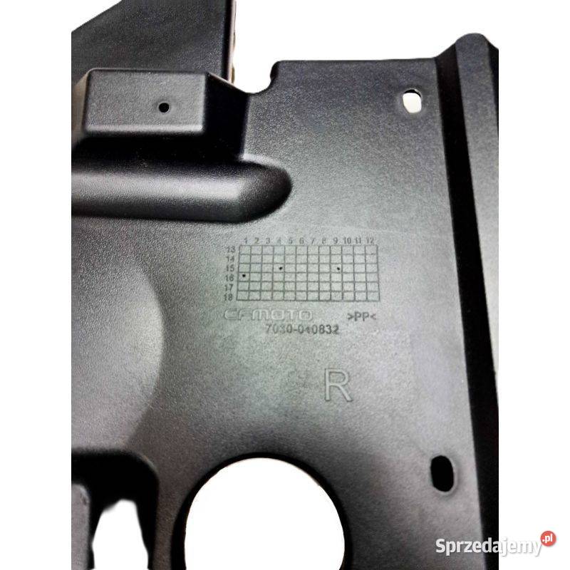 Panel prawy skrzyni ładunkowej CF MOTO uforce małopolskie Nowy Sącz