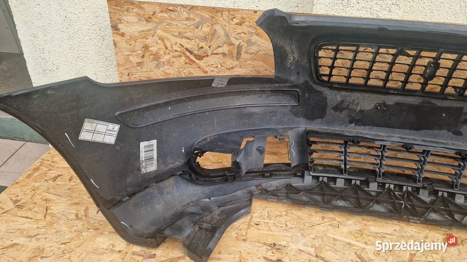 Volvo S40 V50 zderzak przód 45246 Zderzaki sprzedam
