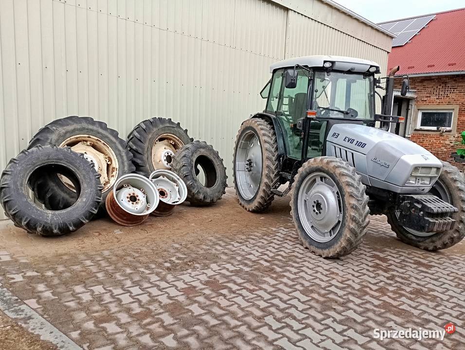Ciągnik rolniczy Lamborghini R3 EVO 100wąskie Czarnożyły