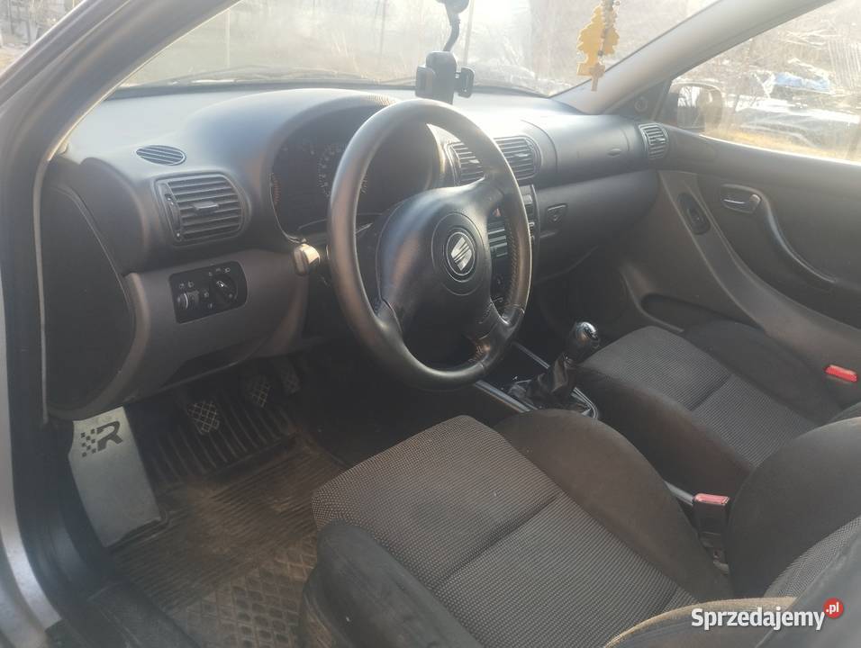 Seat Leon 1 14 mazowieckie Transbór