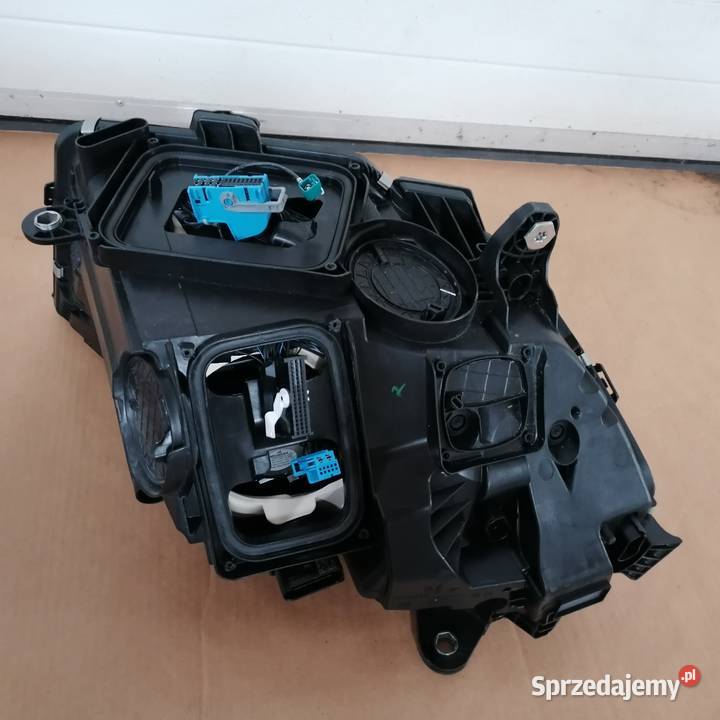 LAMPA PRZÓD LEWA MERCEDES E KLASA W214 dolnośląskie