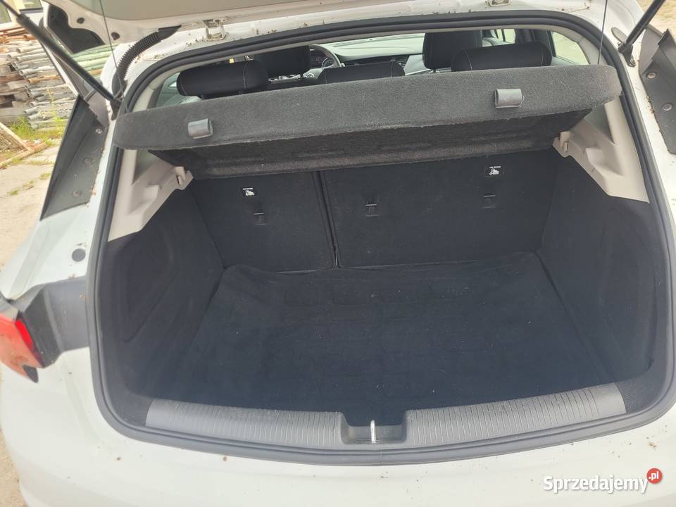 Opel Astra Benzyna Delikatnie uszkodzona