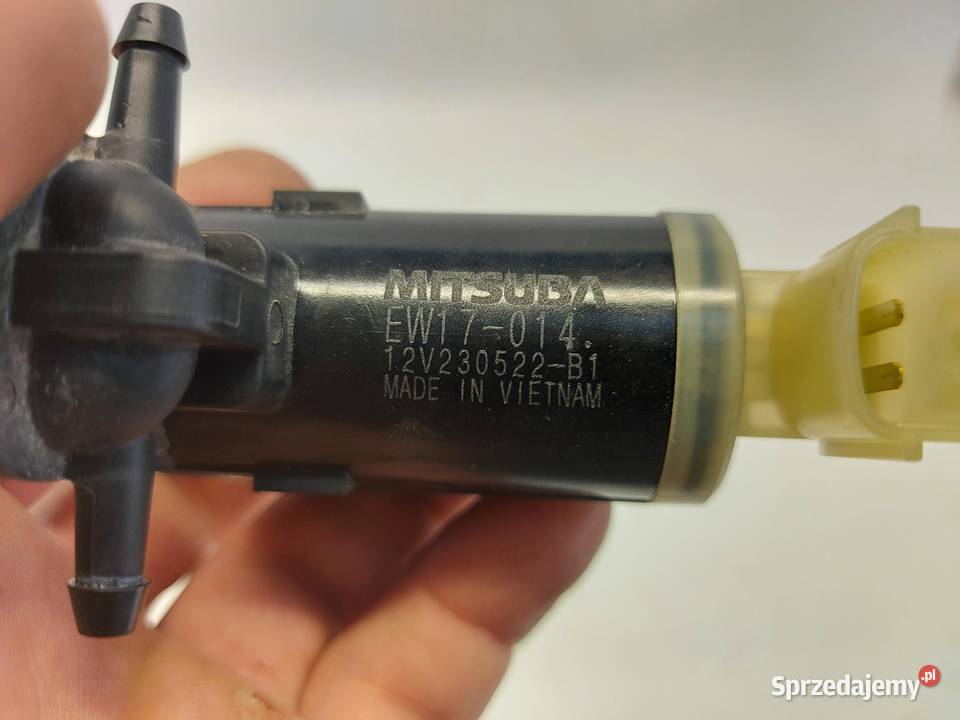 Mazda CX60 2023 pompka spryskiwaczy oryg ew1714 Motoryzacja