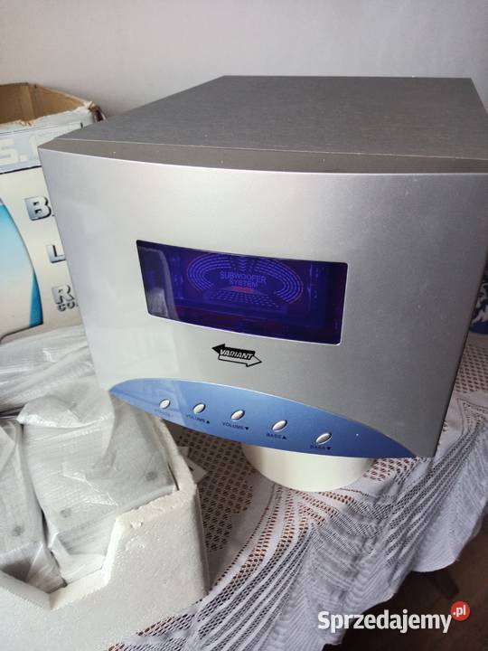 Zestaw głośników multimedialne 2010 r Nieużywane Pozostałe dolnośląskie Świdnica