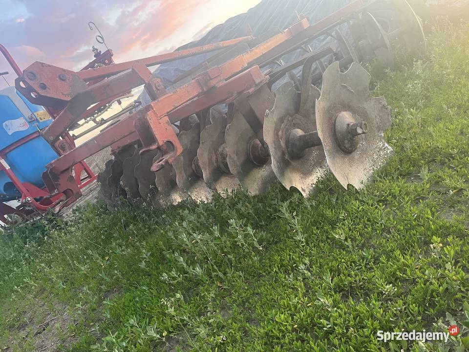 Talerzówka brona talerzowa 22m Maszyny rolnicze