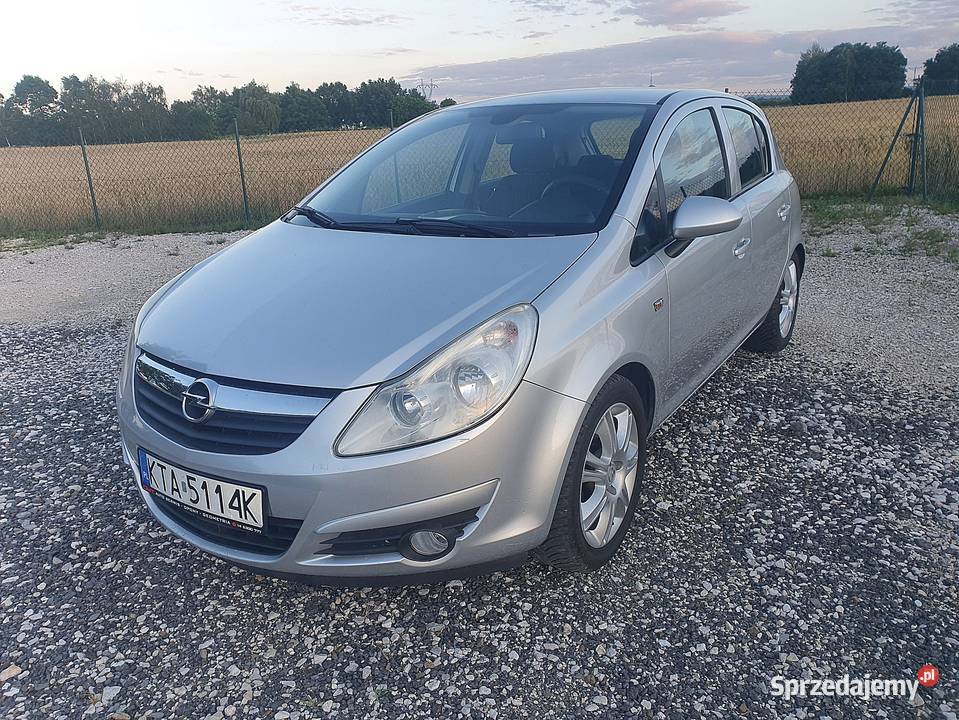 OPEL CORSA 12 BENZYNA 2008 86KM Łęg Tarnowski