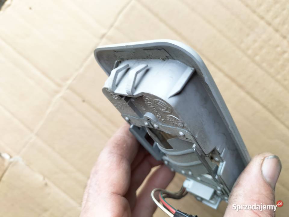 Primastar Trafic Vivaro LAMPKA WNĘTRZA