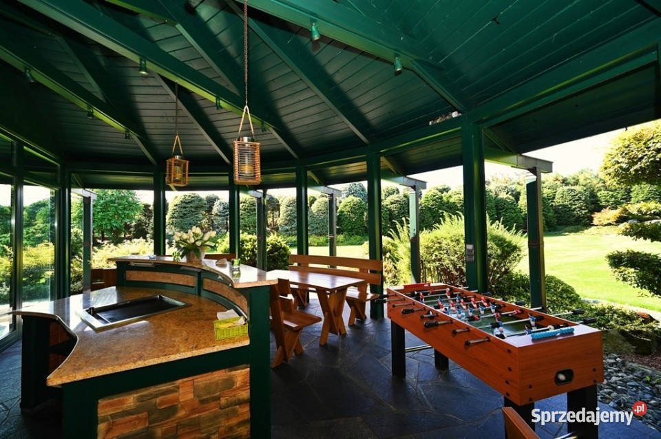 Ponadczasowa rezydencja koło BielskaBiałej 12000m2 Janowice