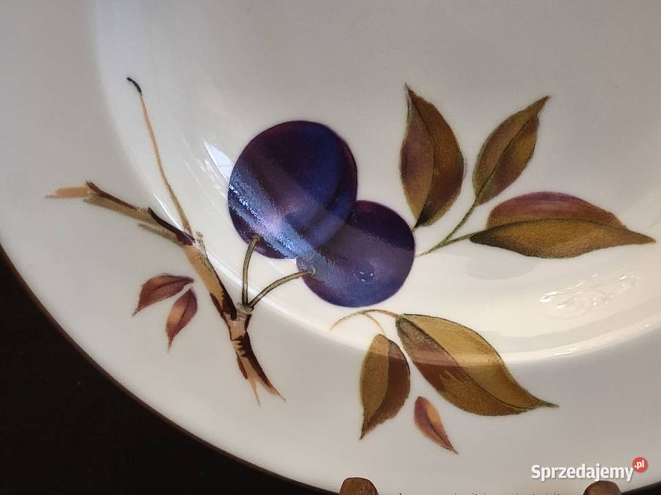 Talerz angielski Royal Worcester Evesham Gold Chełm