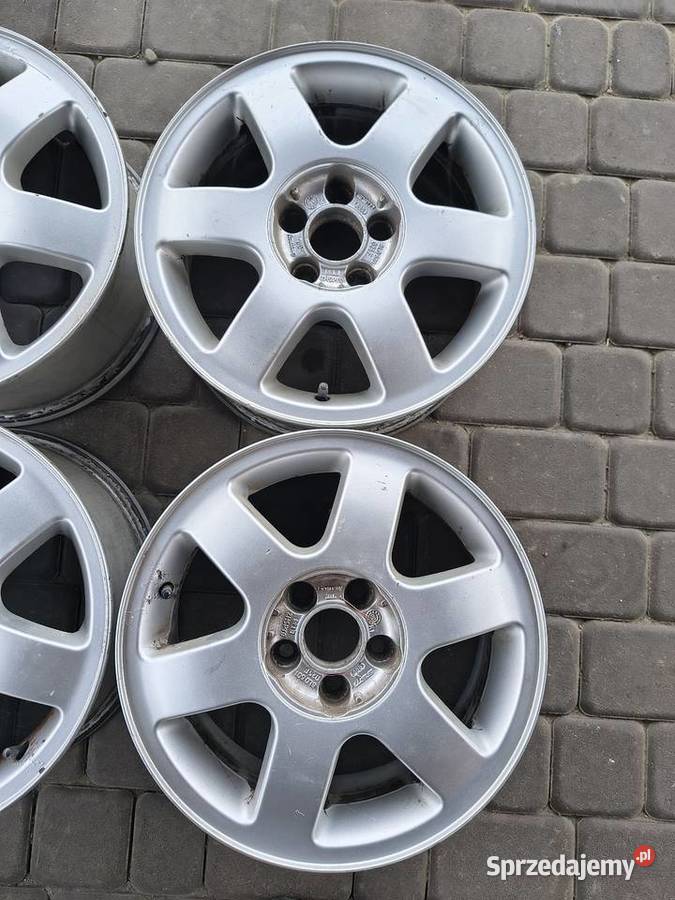 Felgi aluminiowe 15 5x100 ub 14 5x100 Skoda VW Staniątki sprzedam