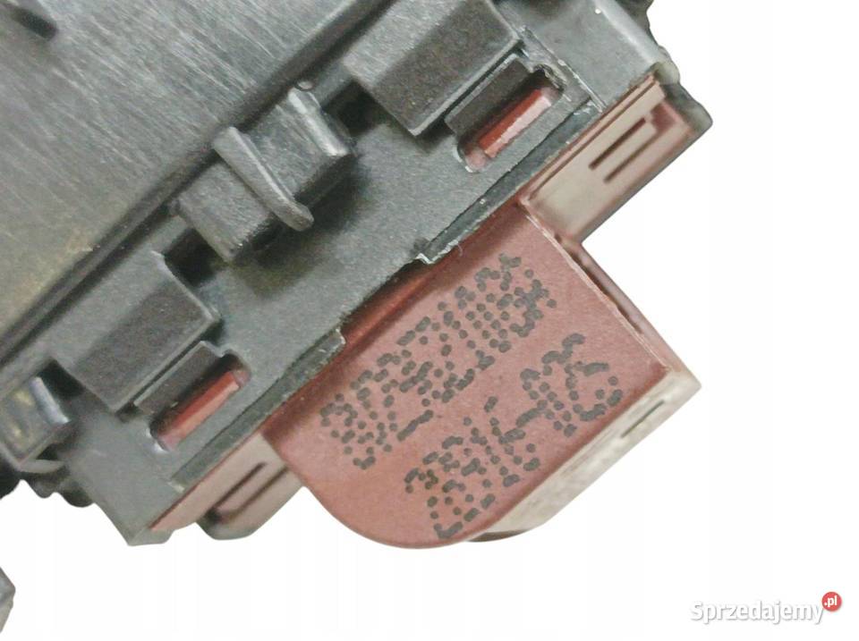 KLAMKA WEWNĘTRZNA PRAWA 8V3837020 Audi A3 III sprzedam