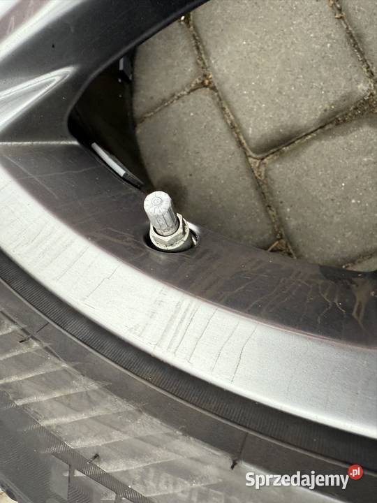 Koła zimowe Pirelli 2454518 Sebring VW ARTEON świętokrzyskie