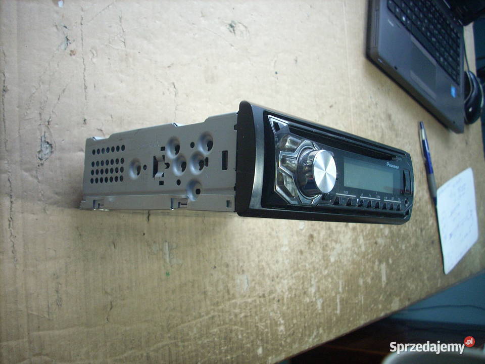 Radio car PIONEER DEH1600UBB łódzkie Rękoraj sprzedam