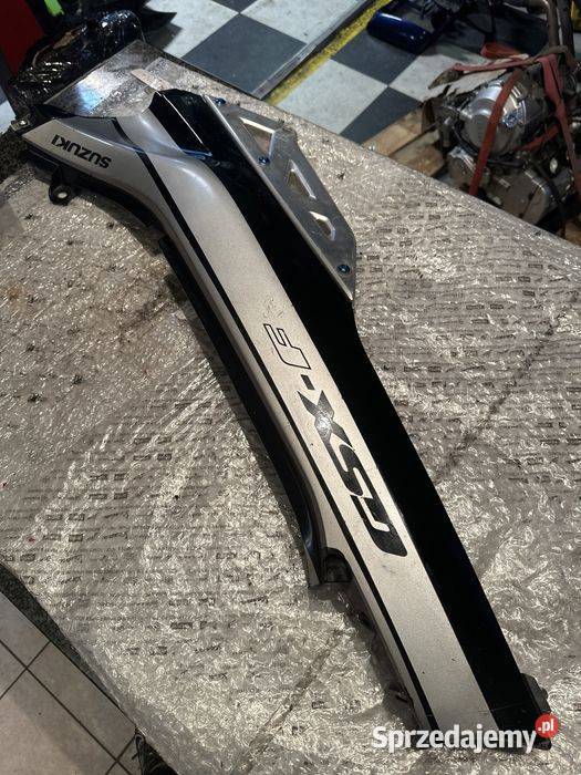 Suzuki GSX 750 F GSXF 750 Zadupek Prawy Bok Poznań