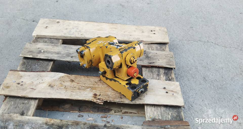 7 WYJŚĆ KOSTKA ZAWÓR ZAMEK HYDRAULICZNY LIEBHERR świętokrzyskie Kielce