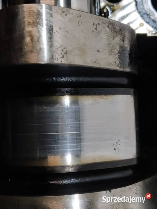 GŁOWICA KOMPLETNA 038103373R 19 TDI VW sprzedam