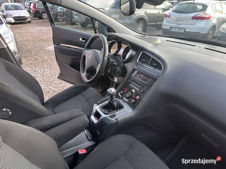Peugeot 5008 20 HDI 150 7 Osobowy Bogate gniazdo USB małopolskie Ładna