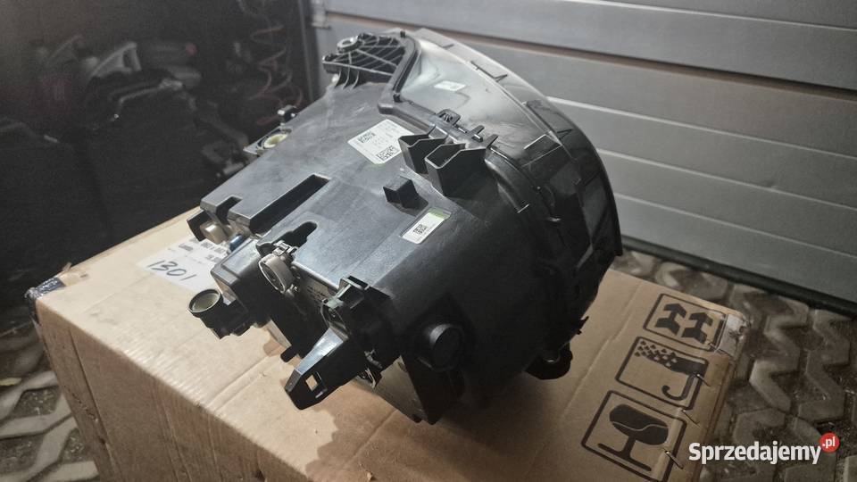 BMW X7 G07 Lampa Przednia Prawq LED LCI Zgorzelec