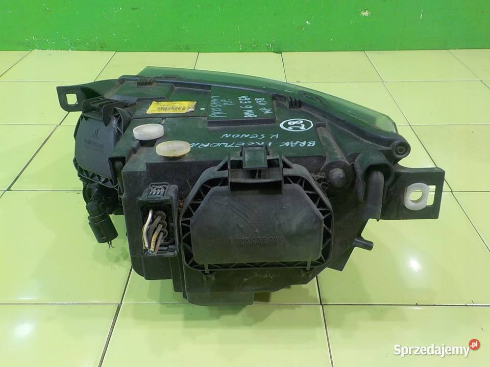 BMW 6 E64 E63 30 B AUT 05r CABRIO XENON lampa osobowe