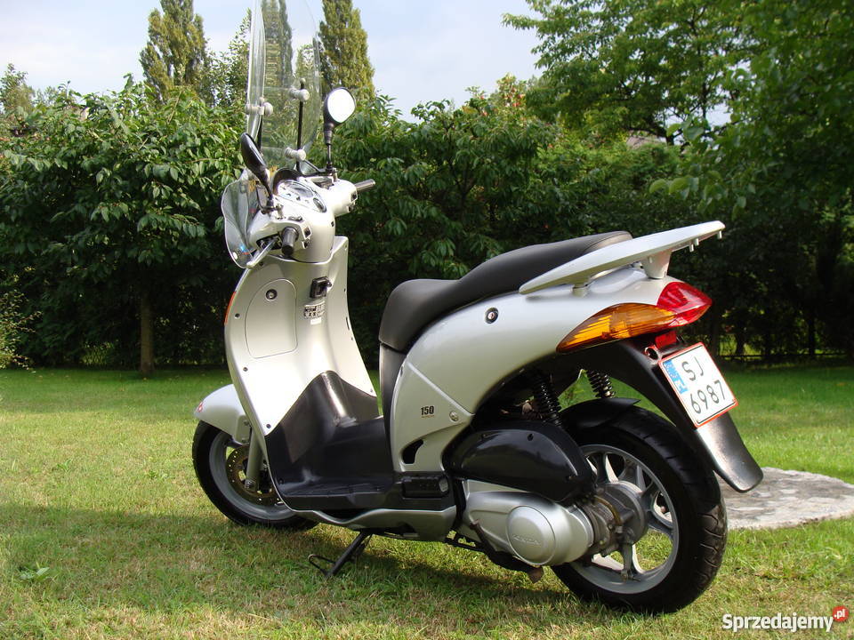 Honda NES 150 Rok produkcji 2001 Jaworzno