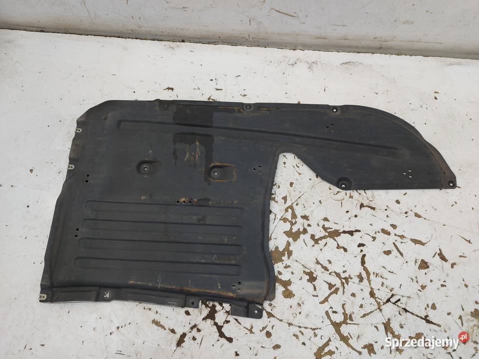 BMW G21 G20 Kombi 330e płyta osłona dolna pod