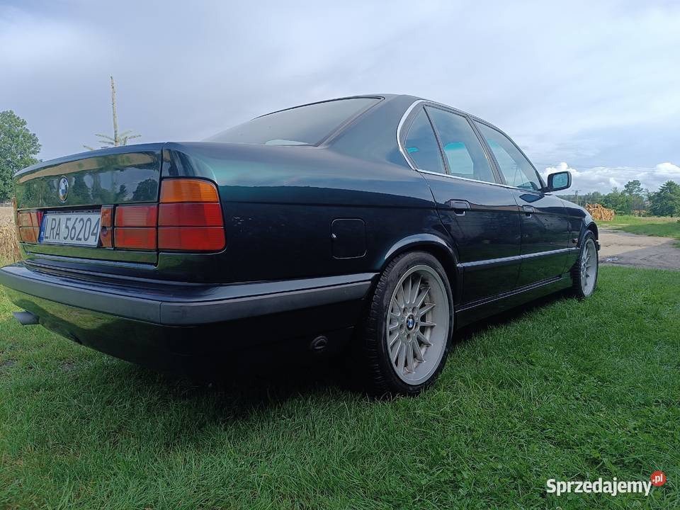 BMW E34 520i zdrowa manualna Seria 5 Branica-Kolonia