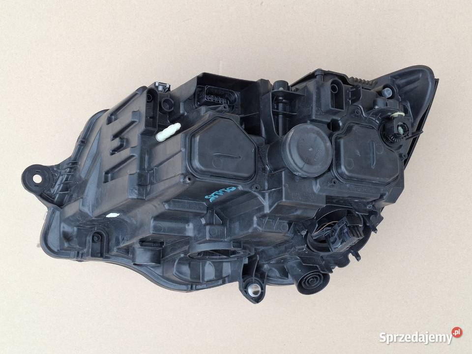 VW T61 T6 LIFT REFLEKTOR PRAWY FULL LED LAMPA Bieleń