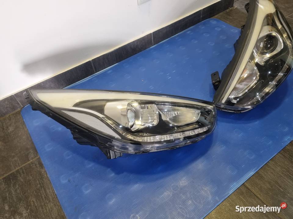 LAMPY KOMPLETNE HYUNDAI IX 35 XENON osobowe Skierniewice sprzedam