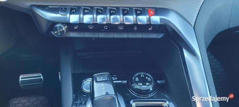 Peugeot 3008GT biała perła