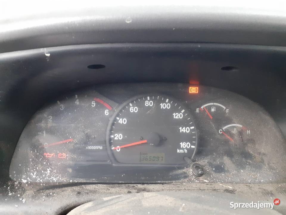 LICZNIK SUZUKI GRAND VITARA I 20 TD 87 4x4 małopolskie