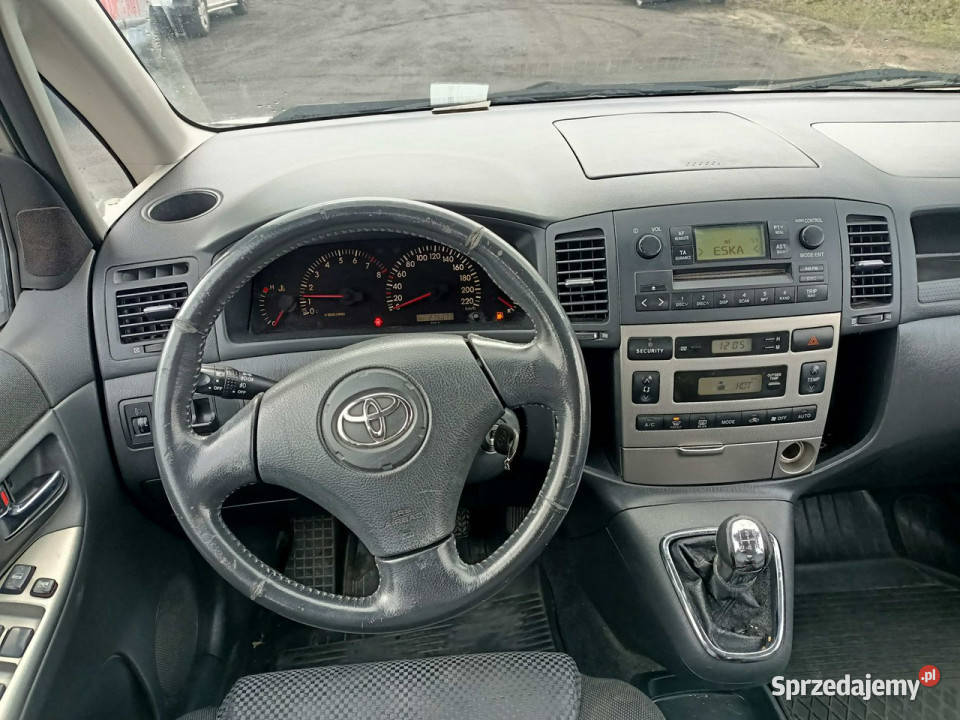 Toyota Corolla Verso Toyota Corolla Verso 16 03r Tarnów