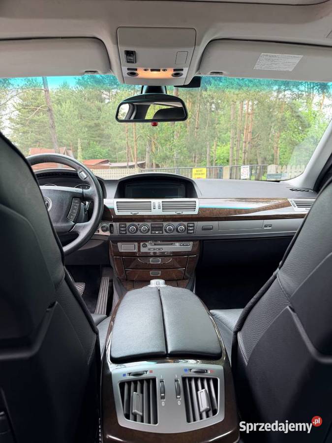 BMW 750i V8 48 367 2007 Biały Niski przebieg Częstochowa sprzedam