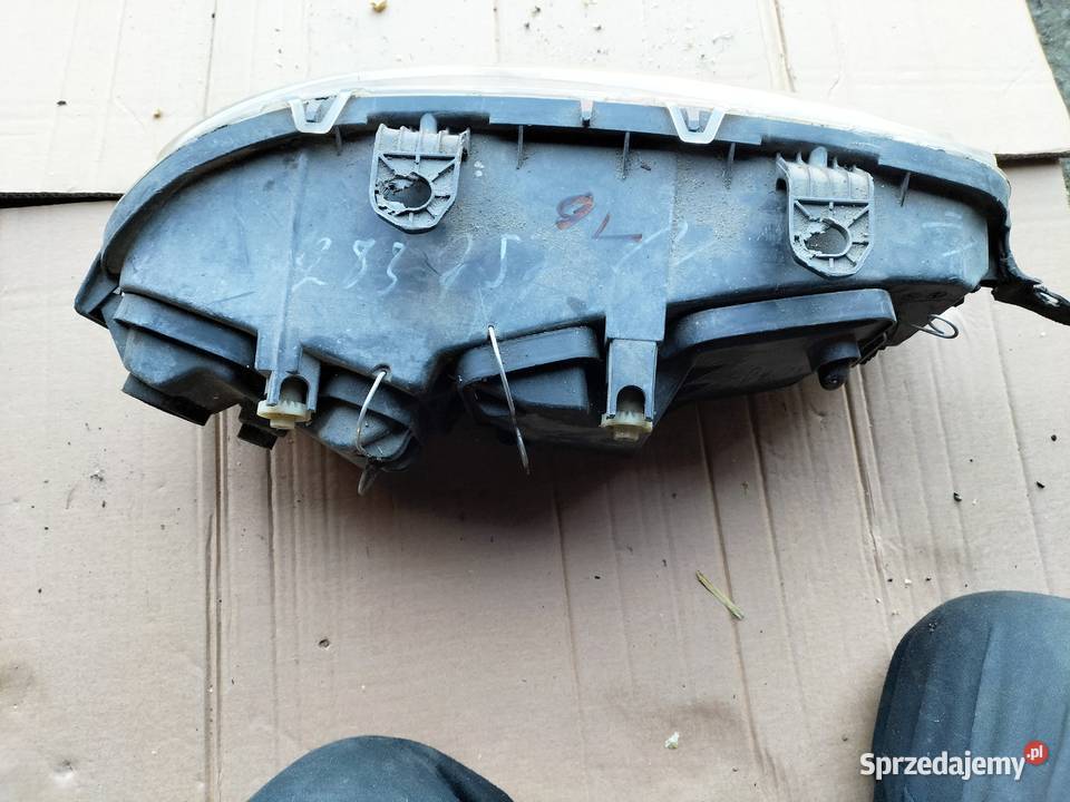 FIAT PUNTO MK1 MK2 LAMPA PRZEDNIA LEWA DEKIELEK Kamień-Kolonia