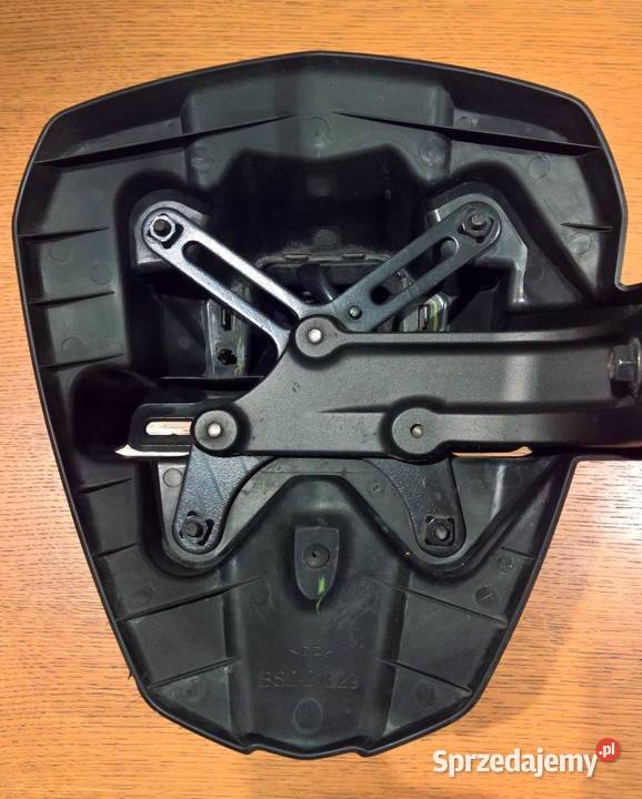YAMAHA MT09 201718 wspornik tablicy rejogon OEM Części i akcesoria motocyklowe Warszawa