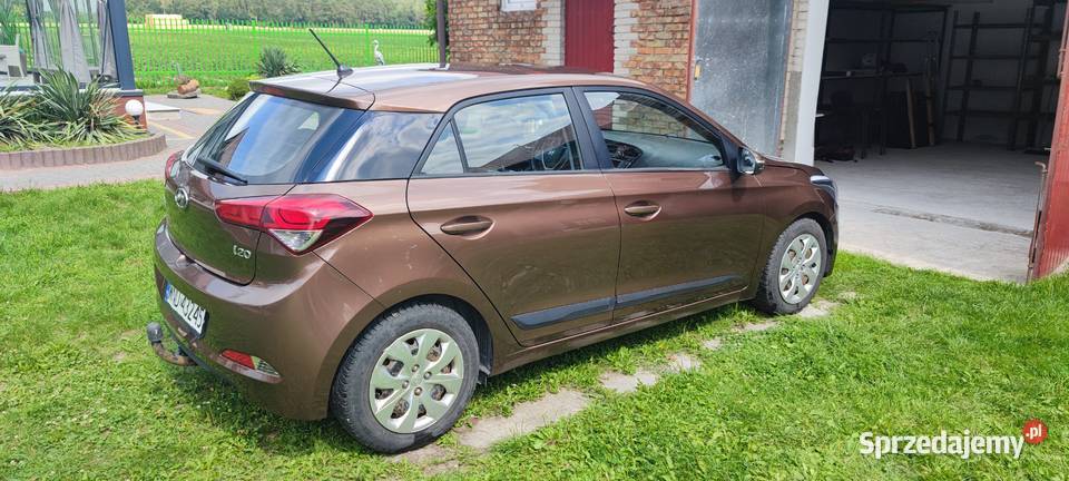 Hyundai i20 2015r GAZ HAK nieuszkodzony sprzedam
