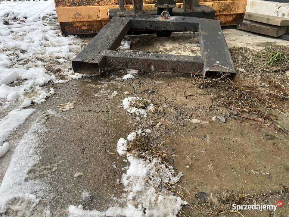 Plug do śniegu SNUTEC skrętny do wózka ładowark Wierzbna