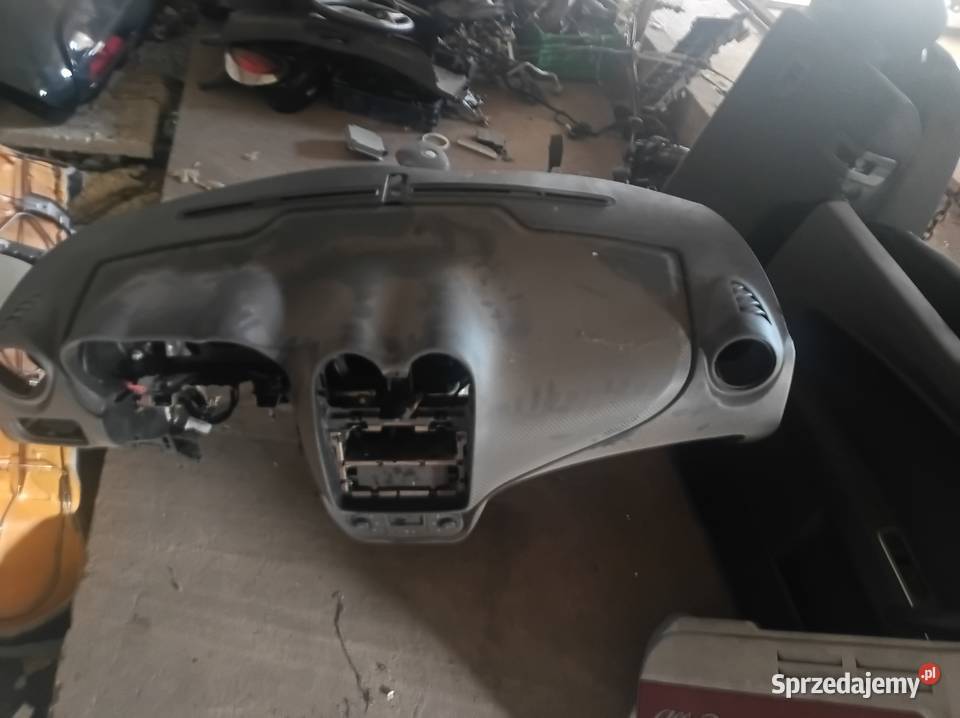 Deska rozdzielcza konsola alfa Romeo mito karbon Wyposażenie wnętrza Wodynie
