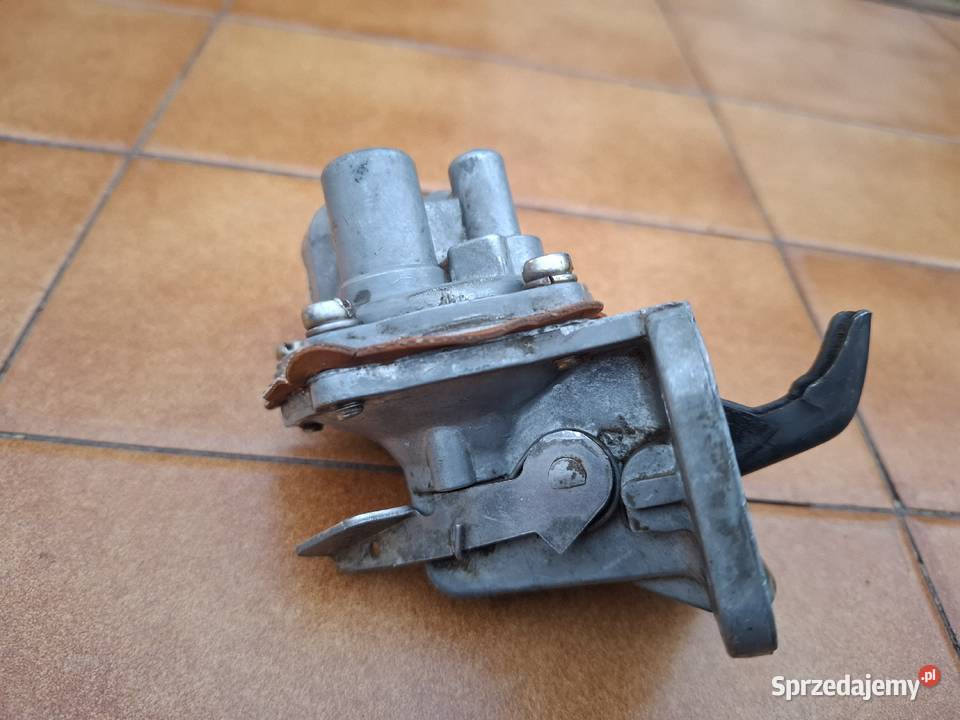 Pompka zasilająca MASSEY Ferguson MF 255 Ursus Lublin