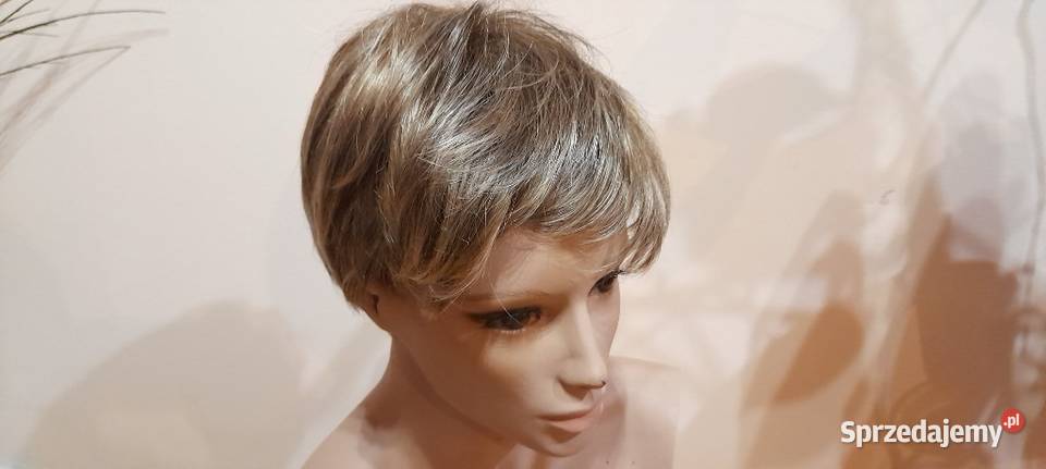Peruka damska