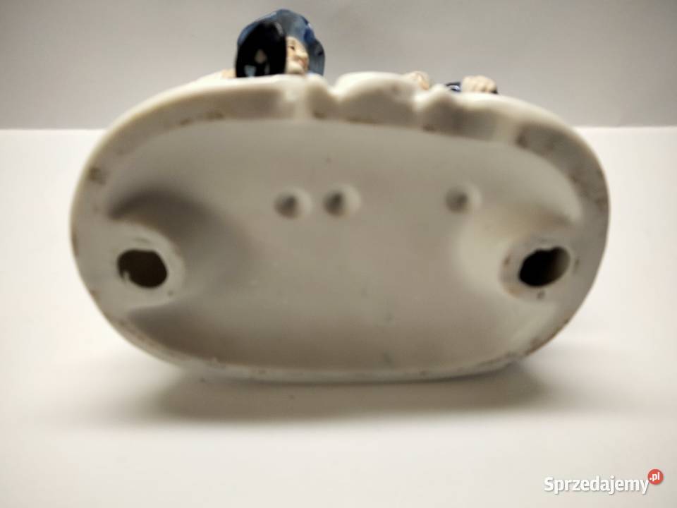 Figura porcelana szkliwiona stan idealny Antyki, Sztuka, Kolekcje